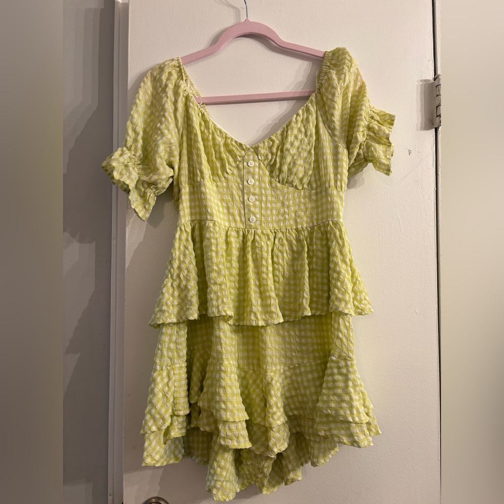 Mable Anthropologie Yellow/ green Gingham Ruffle shorts romper M spring summer